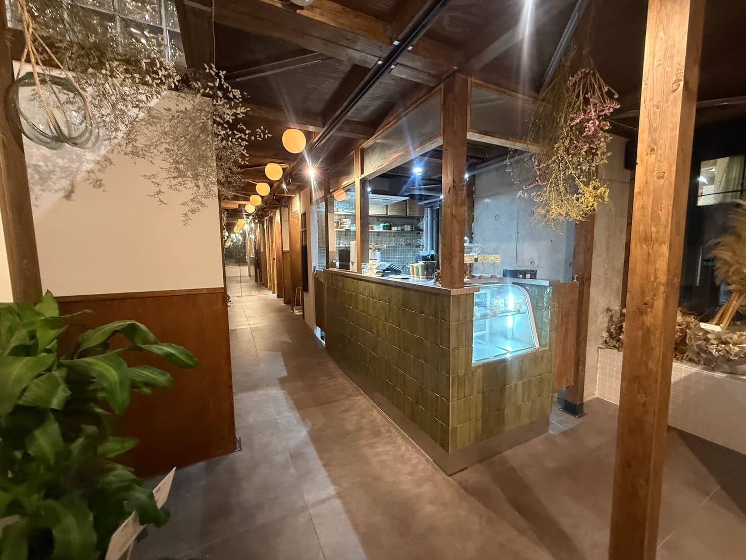 美容体験Cafe tsumgi 外観・内観画像2